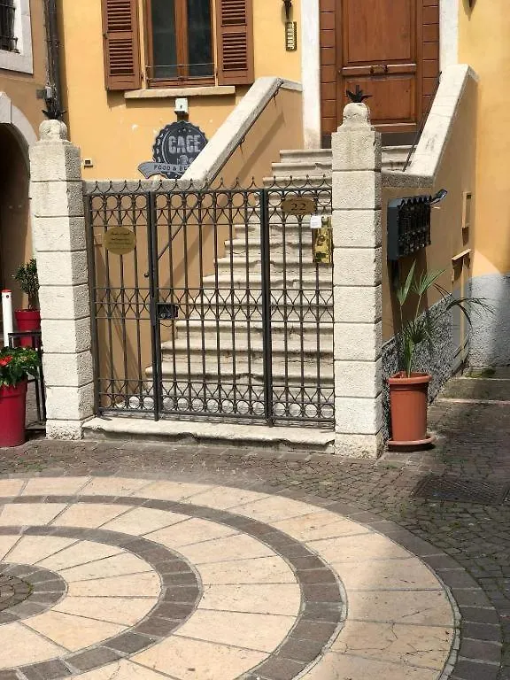 公寓 Palazzo Teatro Vecchio - Holiday Suites 萨罗